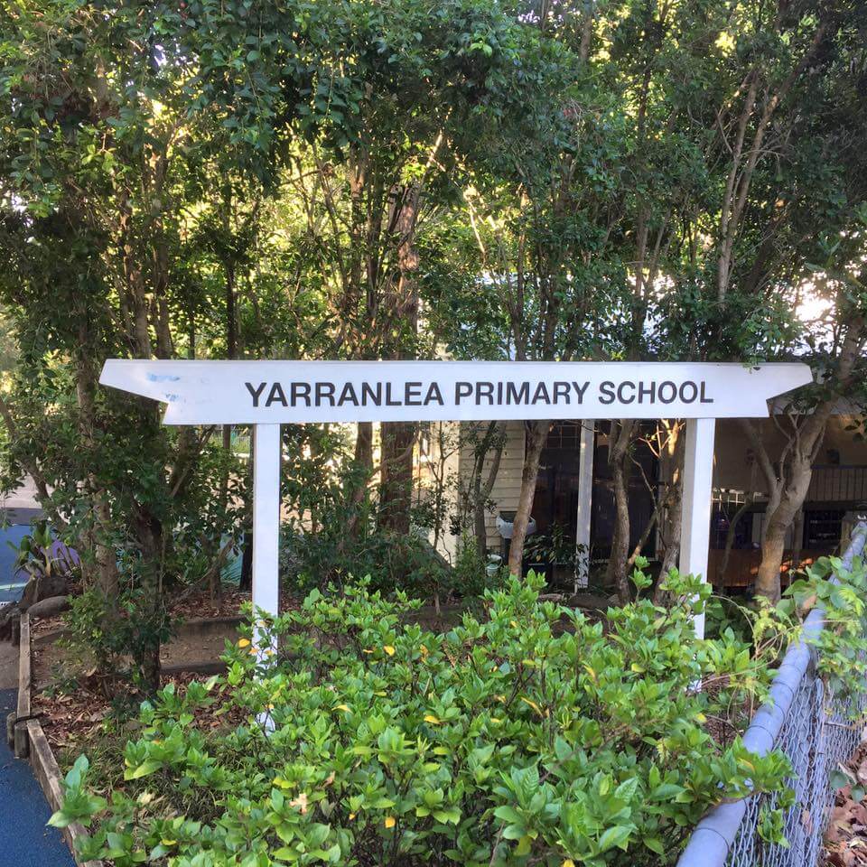 yarranlea-primary-school-entry-sign